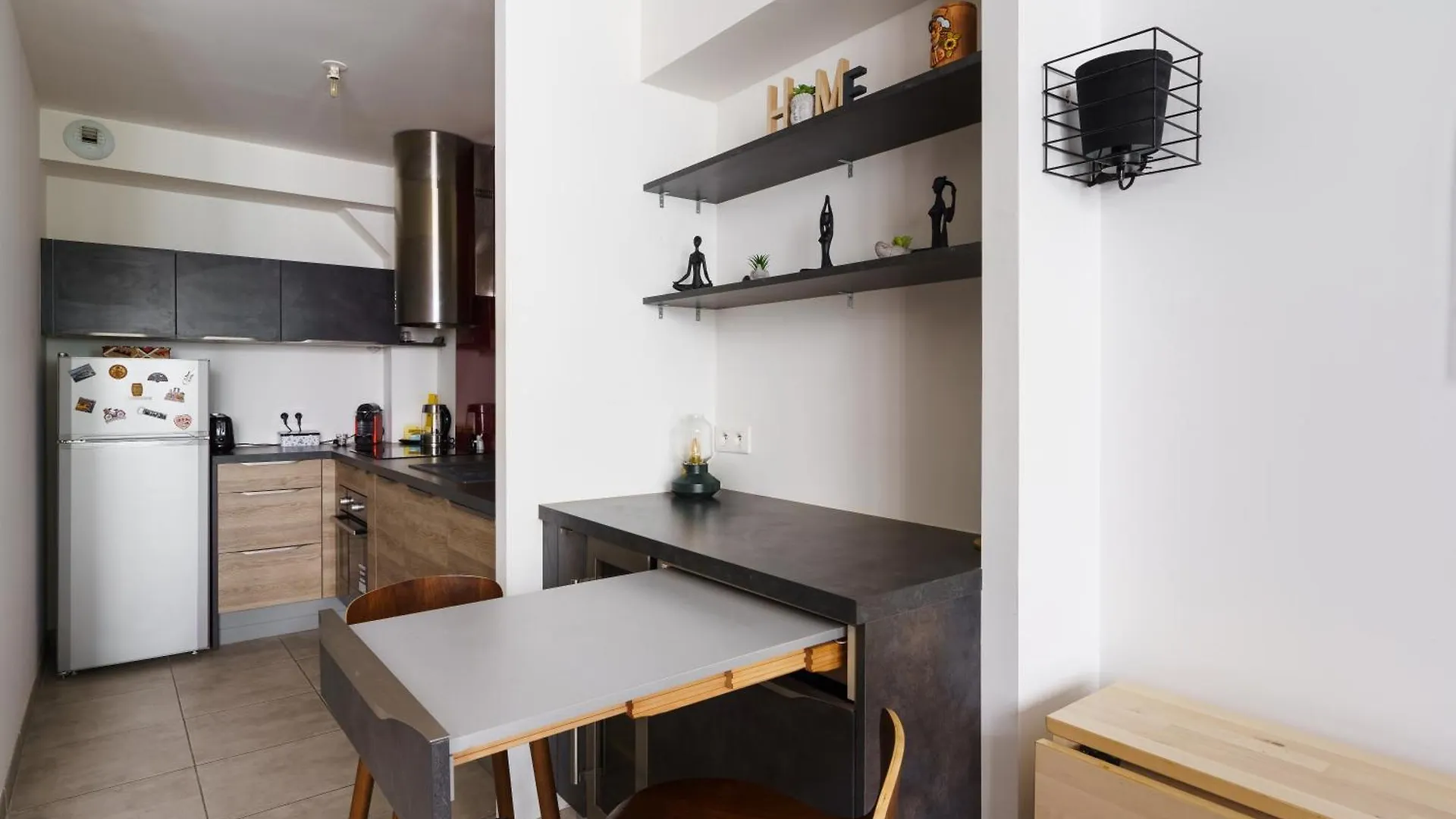 Bright And Airy 1Bd Apartment Quartier De La Gare Paris France